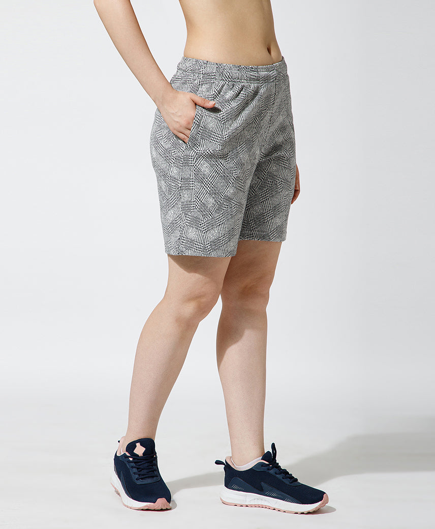 KICKERS WOMEN BLACK SHORTS